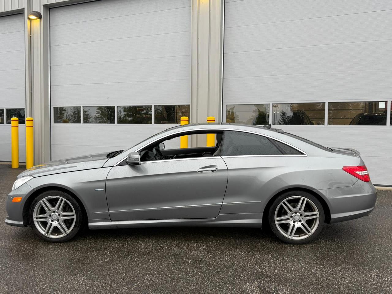 2012 Mercedes-Benz E-Class E 350 - AS -IS|AS-TRADED| NO ACCIDENTS | SUNROOF Photo