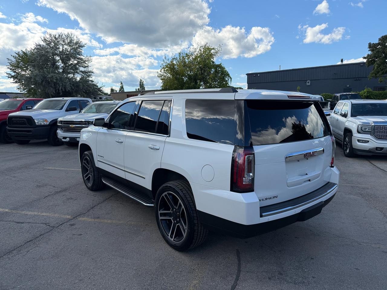 2017 GMC Yukon 4WD 4dr Denali Photo