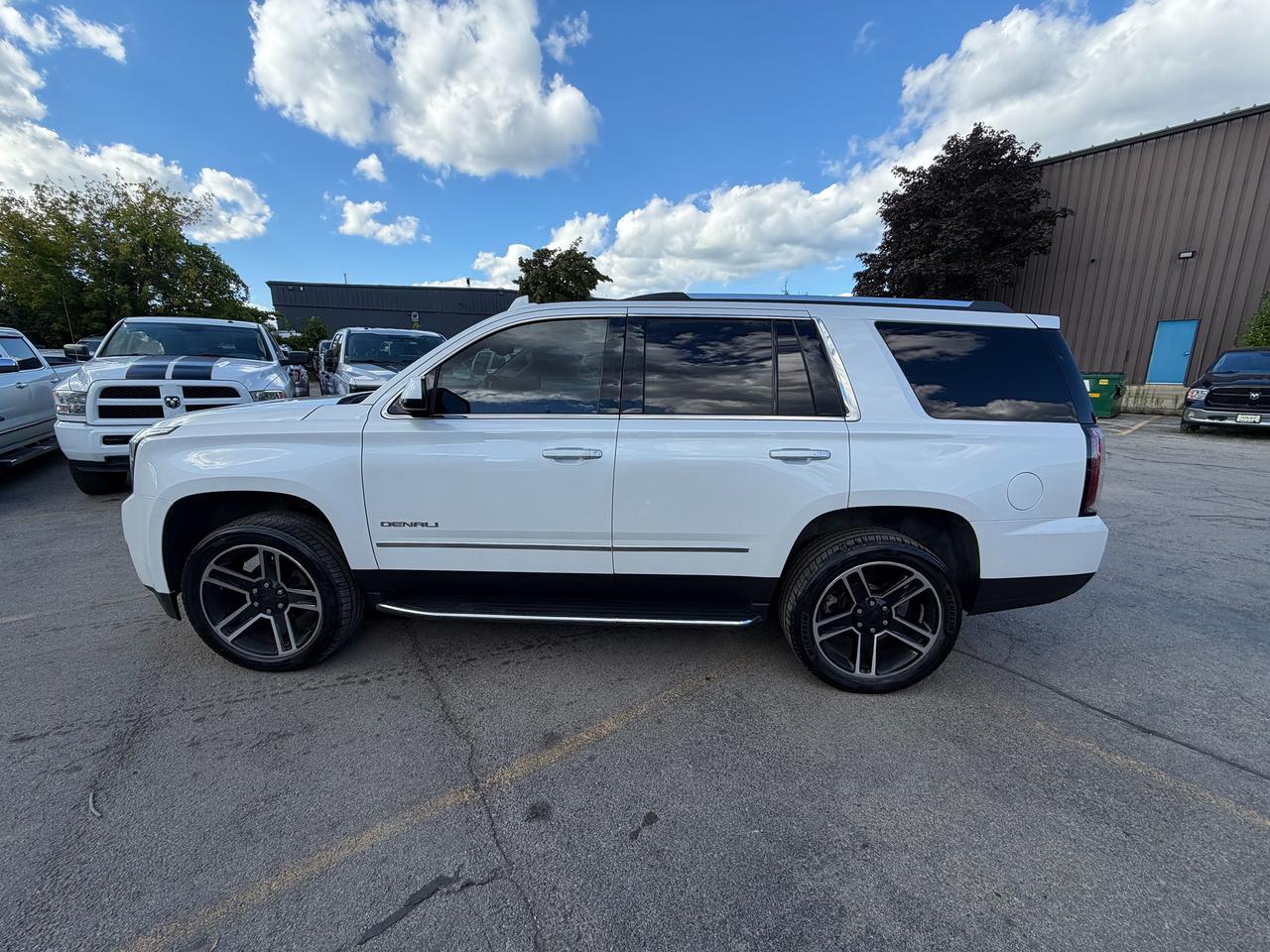 2017 GMC Yukon 4WD 4dr Denali Photo