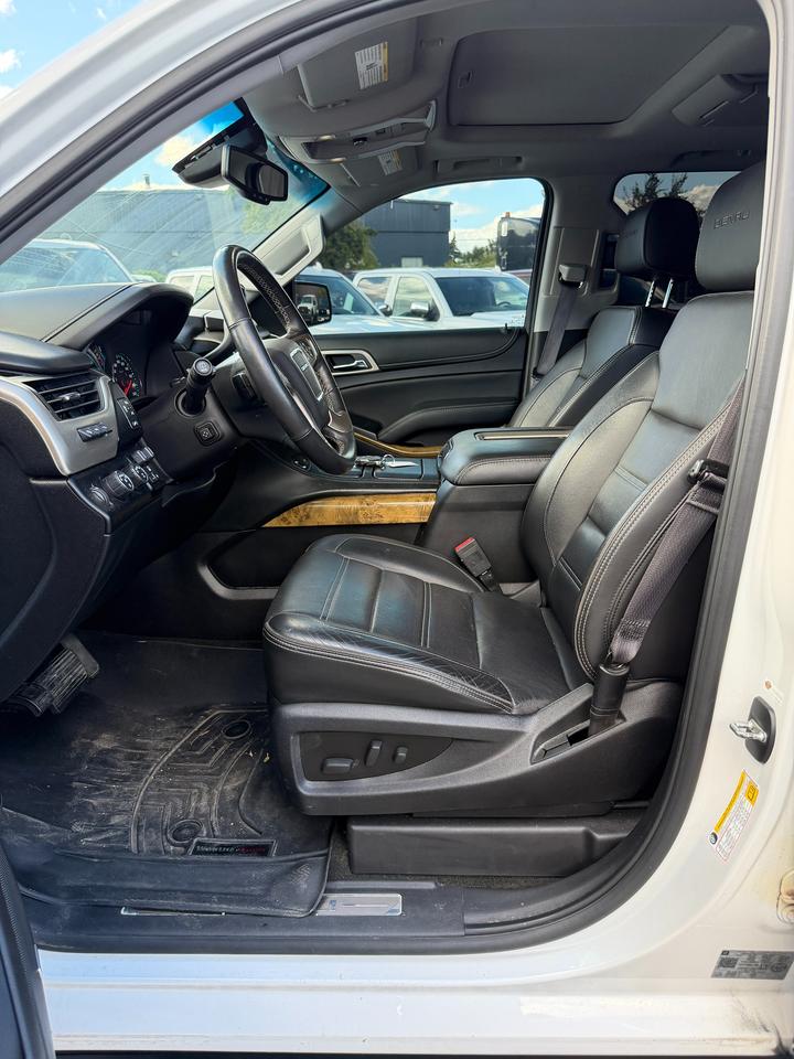2017 GMC Yukon 4WD 4dr Denali Photo