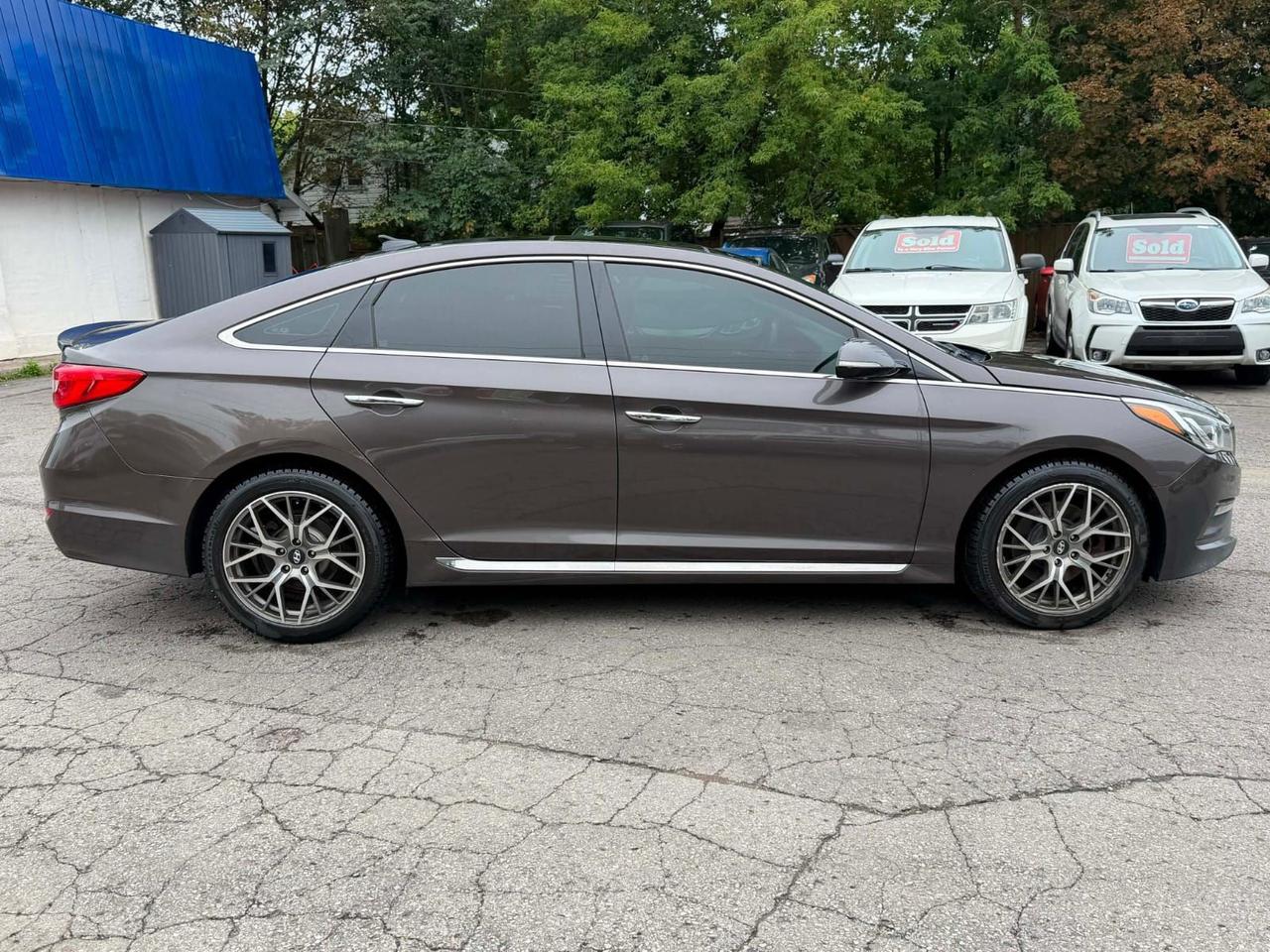 2016 Hyundai Sonata 4dr Sdn 2.4L Auto Limited Photo