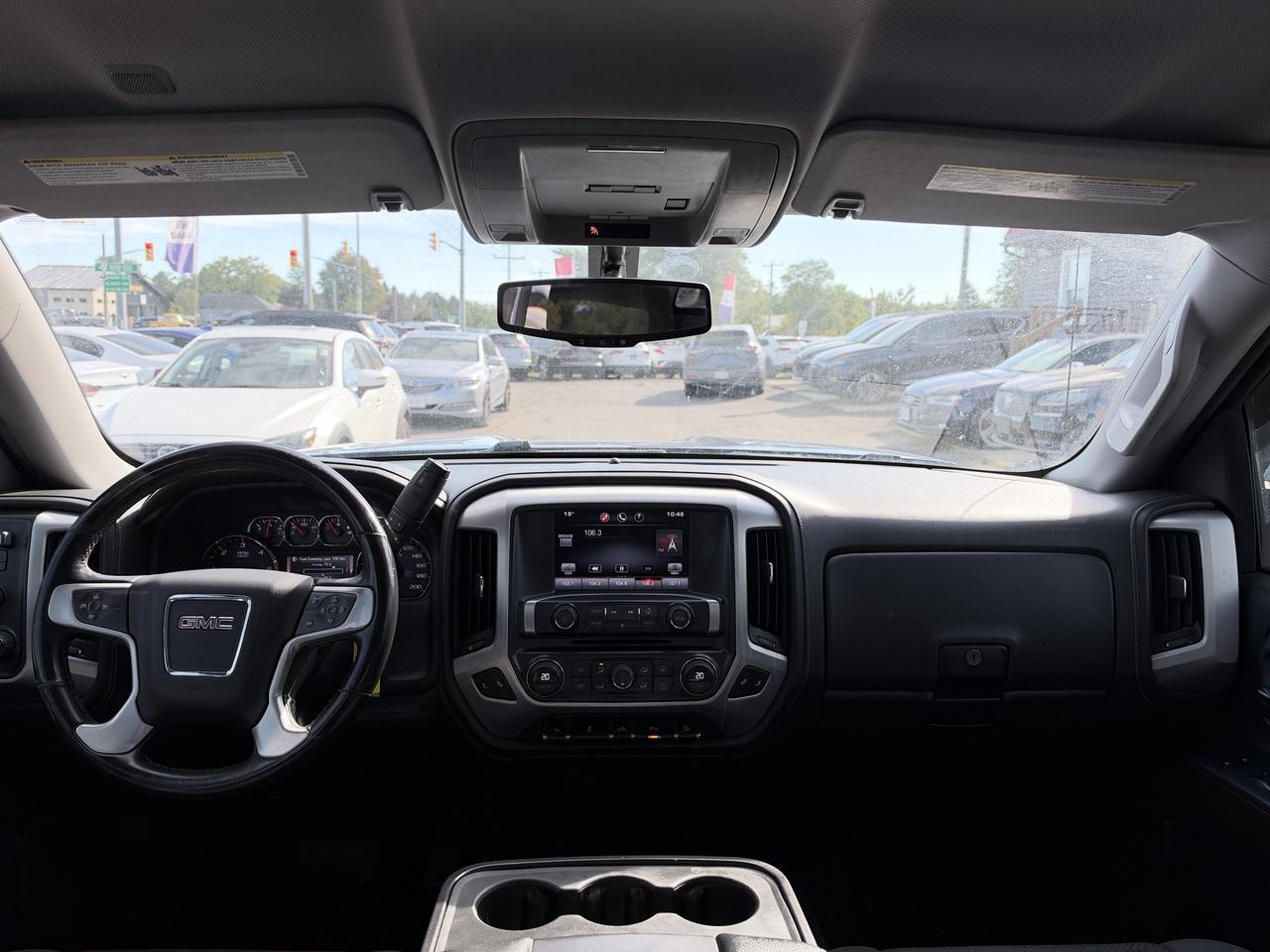 2015 GMC Sierra 1500 4WD CREW CAB 143.5" SLE Photo