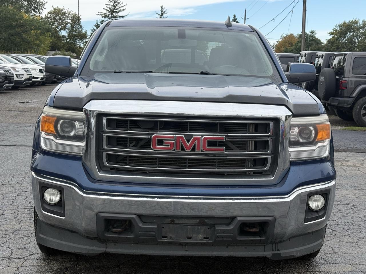 2015 GMC Sierra 1500 4WD CREW CAB 143.5" SLE Photo