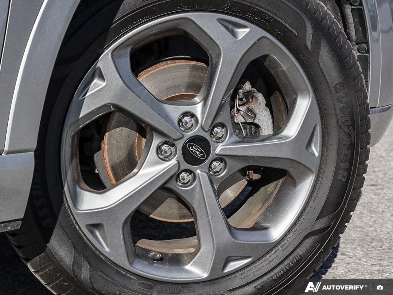 2024 Ford Escape ST-Line HEATED STEERING WHEEL | FRONT DUAL A/C | POWER LIF Photo