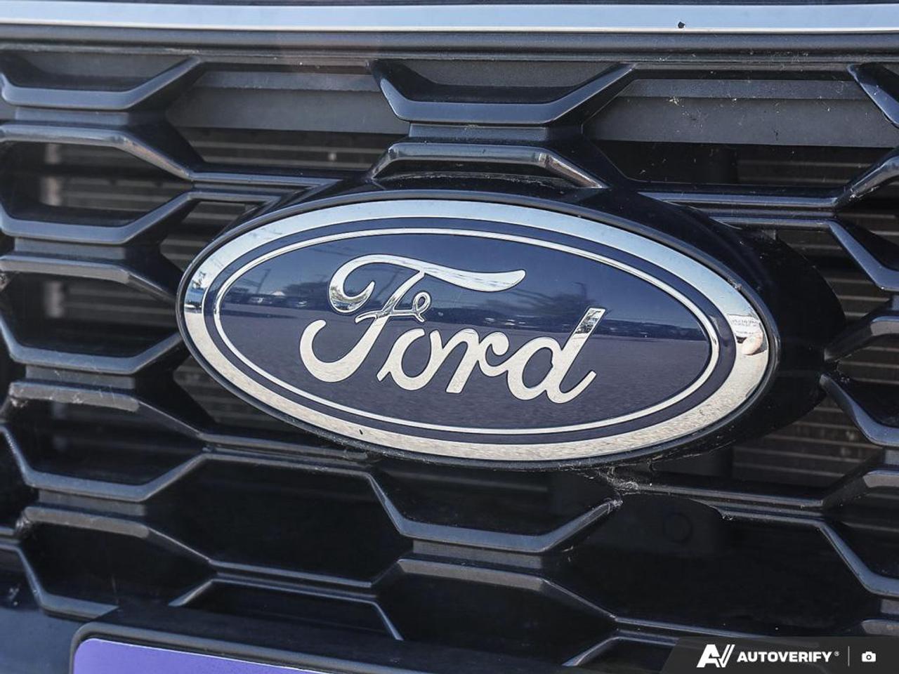 2024 Ford Escape ST-Line HEATED STEERING WHEEL | FRONT DUAL A/C | POWER LIF Photo