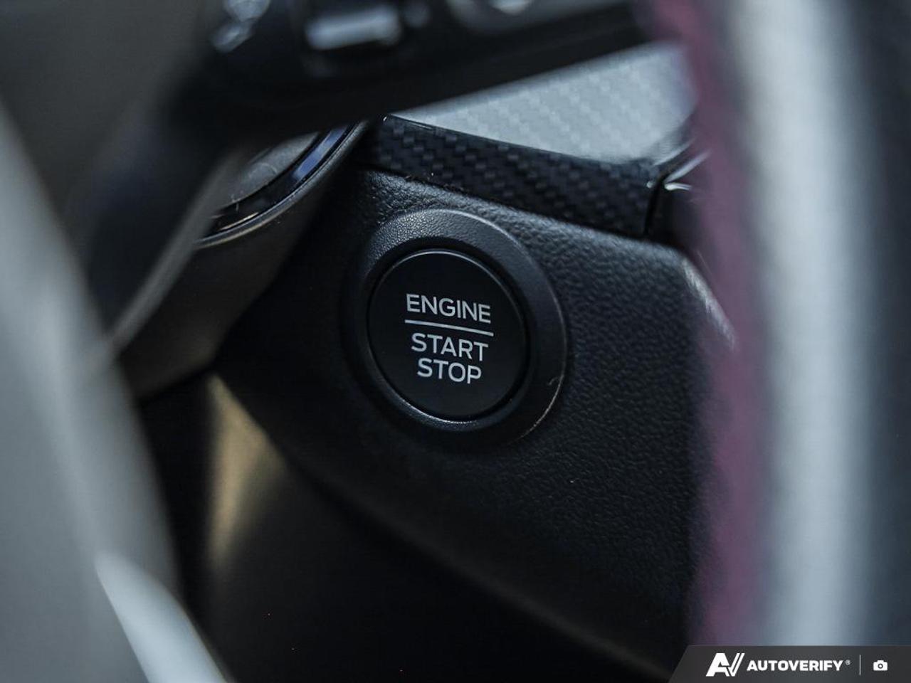 2024 Ford Escape ST-Line HEATED STEERING WHEEL | FRONT DUAL A/C | POWER LIF Photo