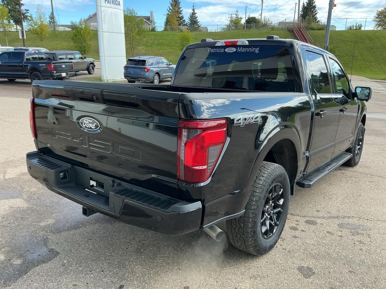 2024 Ford F-150 XLT Photo4