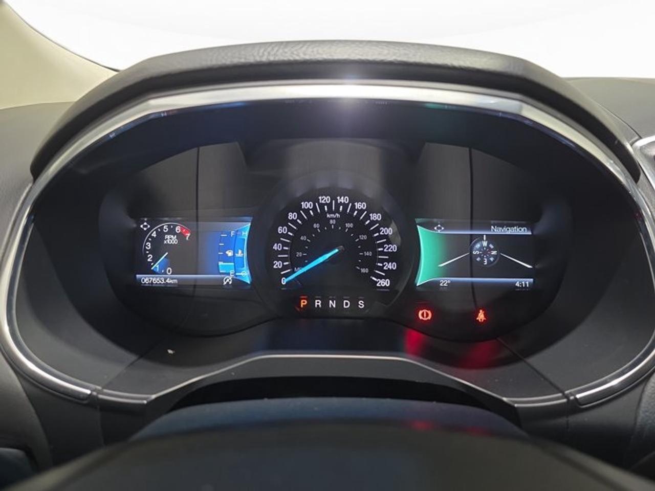 2019 Ford Edge Titanium Photo