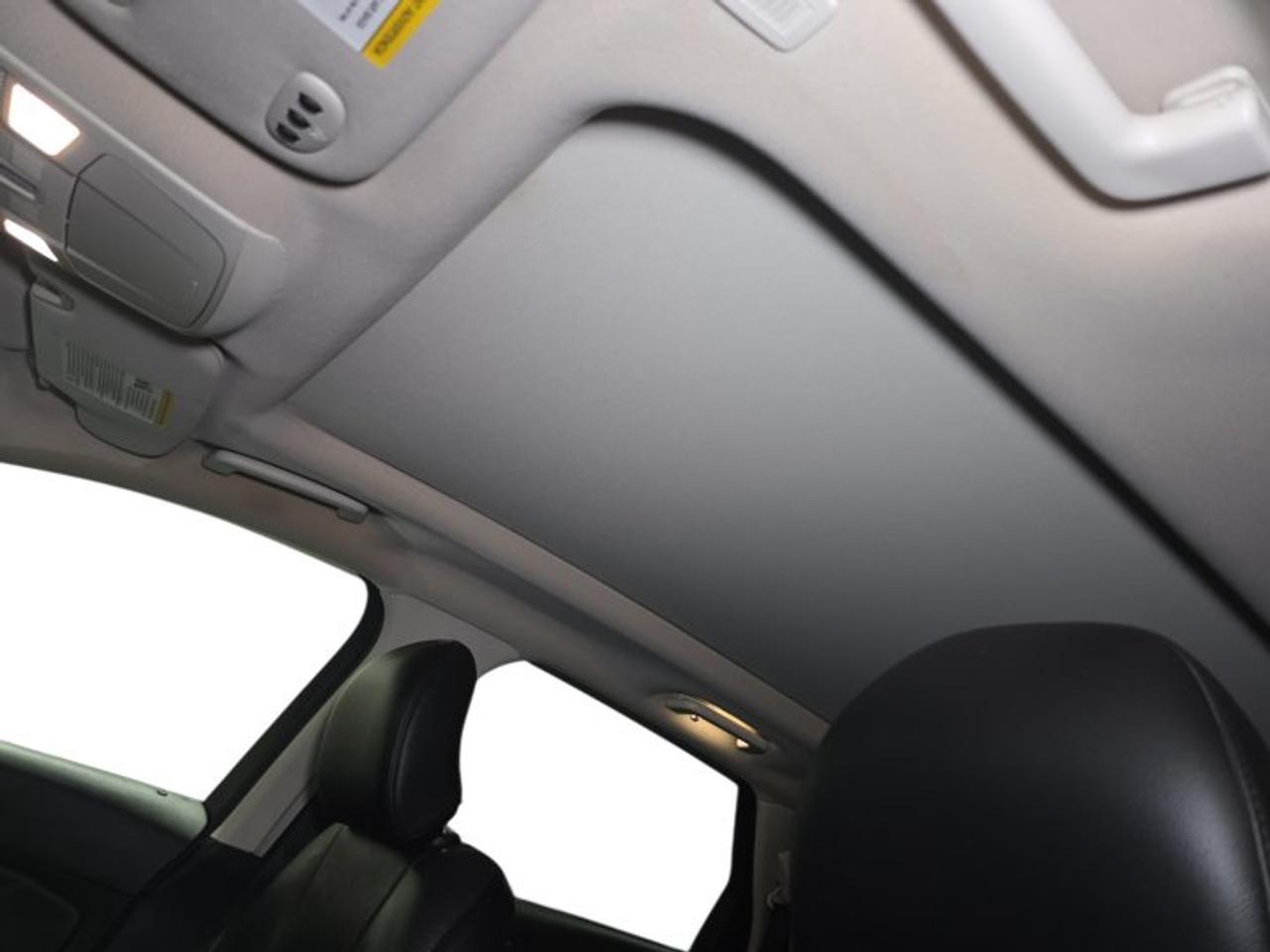 2019 Ford Edge Titanium Photo