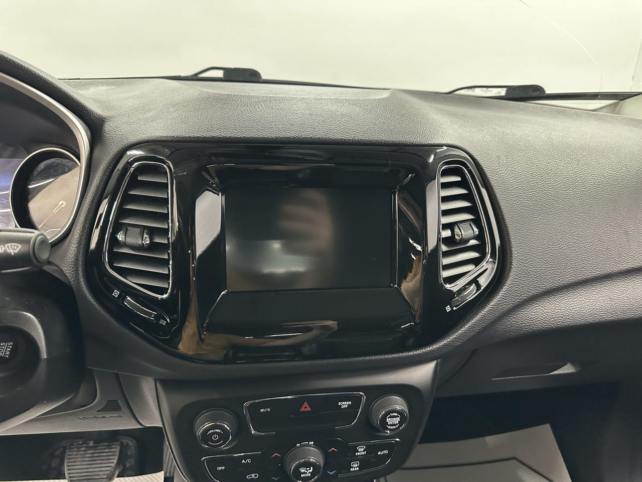 2018 Jeep Compass Altitude 4x4 Photo36