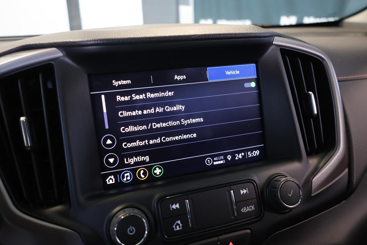 2024 GMC Terrain AWD 4dr AT4 - NO ACCIDENT| REMOTE START| LOW KM Photo