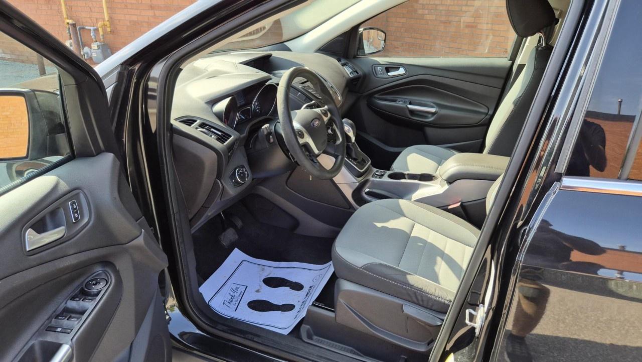 2013 Ford Escape FWD 4dr SE Photo