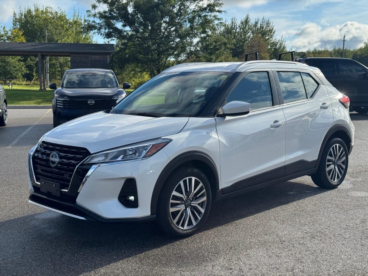 2024 Nissan Kicks SV FWD Photo