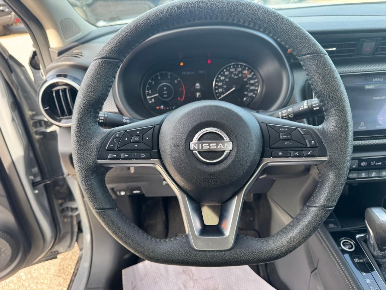 2024 Nissan Kicks SV FWD Photo