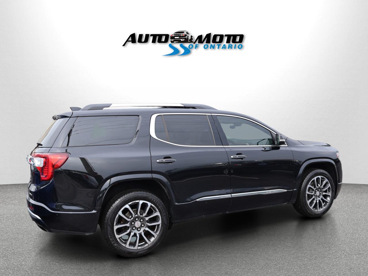 2020 GMC Acadia V6 DENALI AWD *SERVICE RECORDS* CAMERA NAV BLUETOOTH LEATHER HEATED SEATS PANO ROOF CRUISE ALLOYS Photo