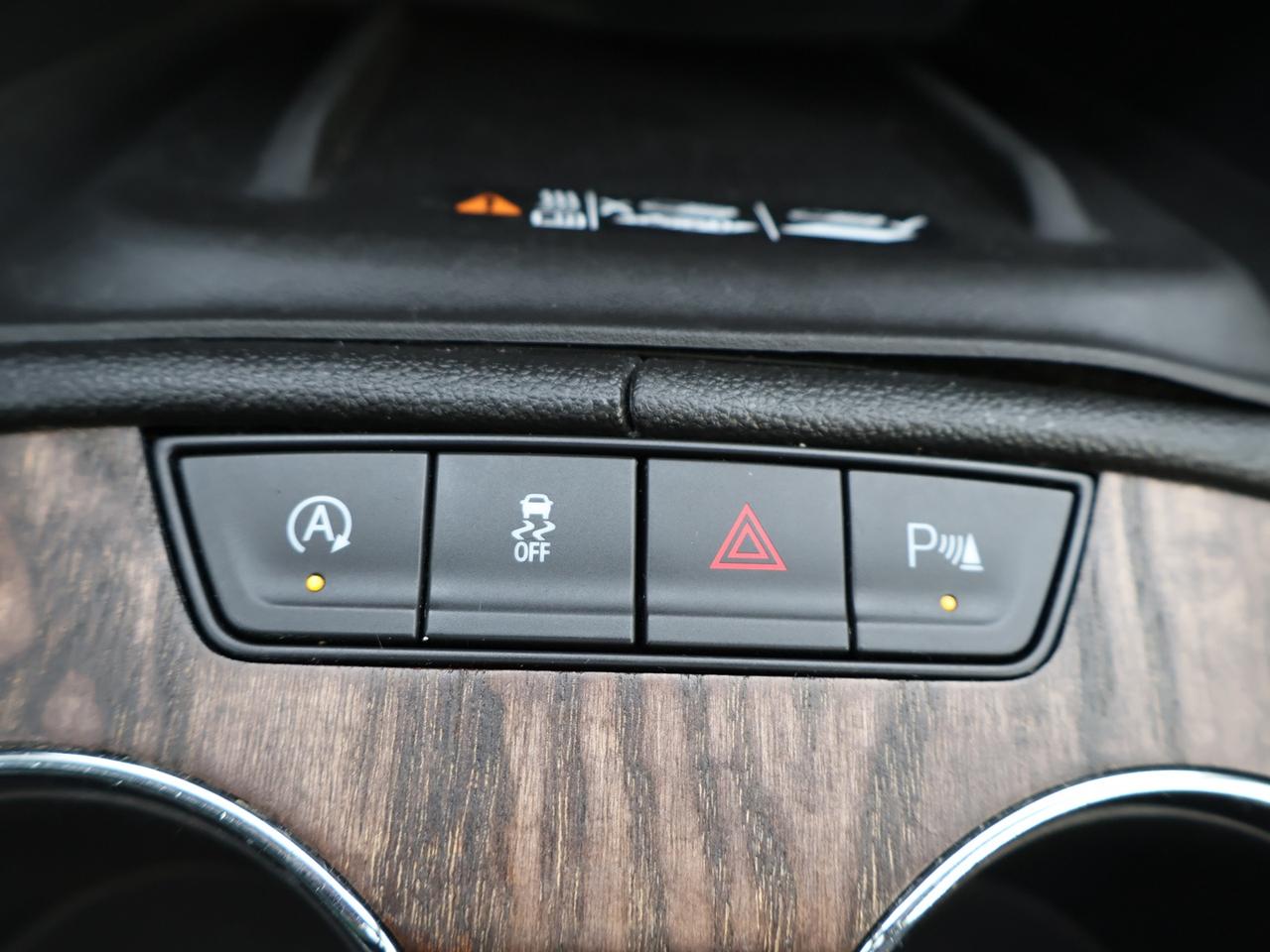 2020 GMC Acadia V6 DENALI AWD *SERVICE RECORDS* CAMERA NAV BLUETOOTH LEATHER HEATED SEATS PANO ROOF CRUISE ALLOYS Photo
