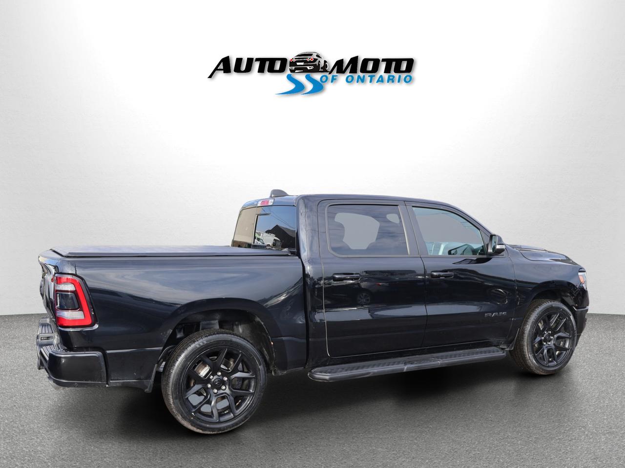 2022 RAM 1500 HEMI SPORT 4WD CREW *SERVICE RECORDS* NAV 360 CAMERA COOL/HEAT LEATHER SENSORS Photo