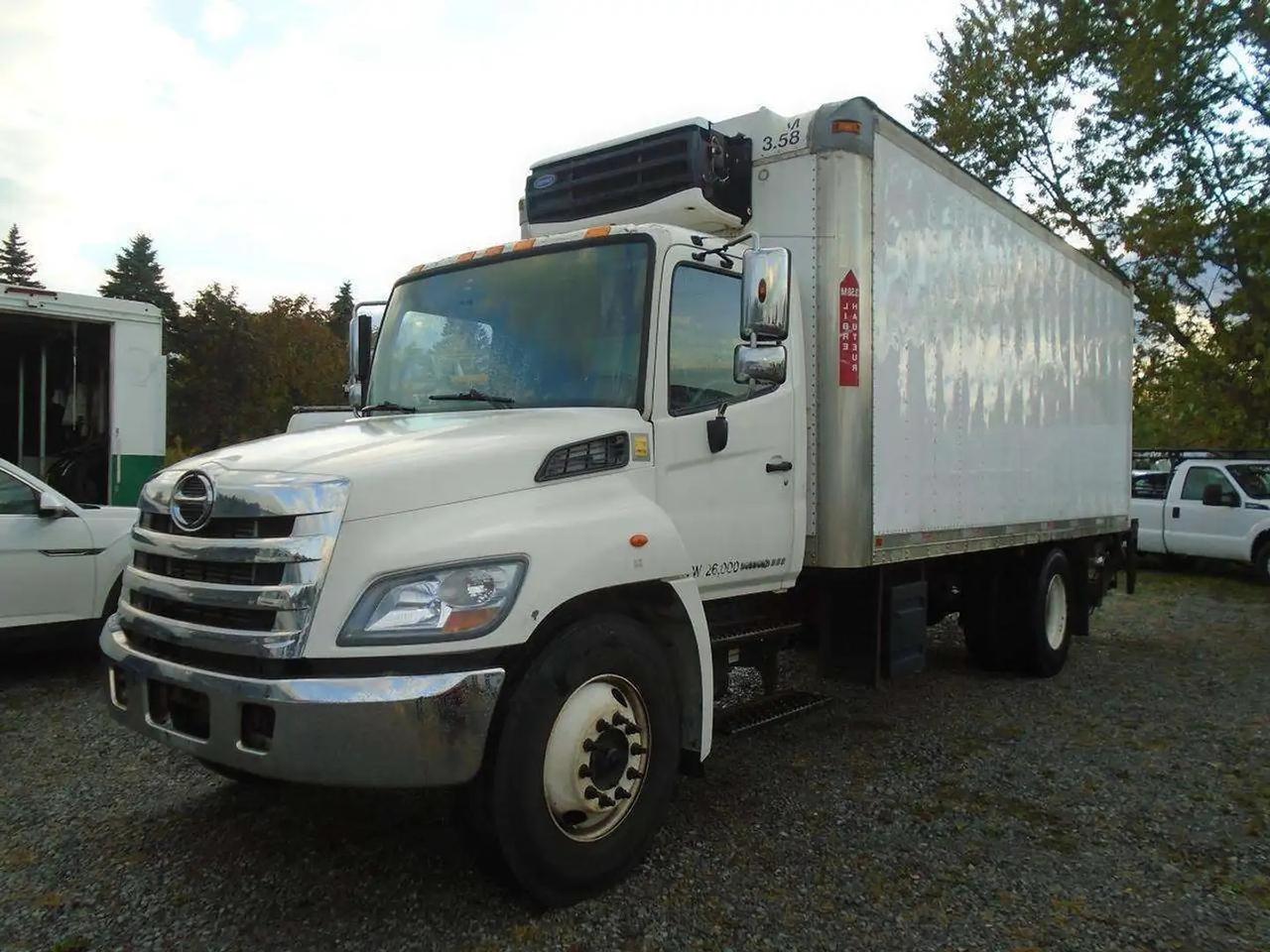 2013 Hino 268 Reefer - Photo #1