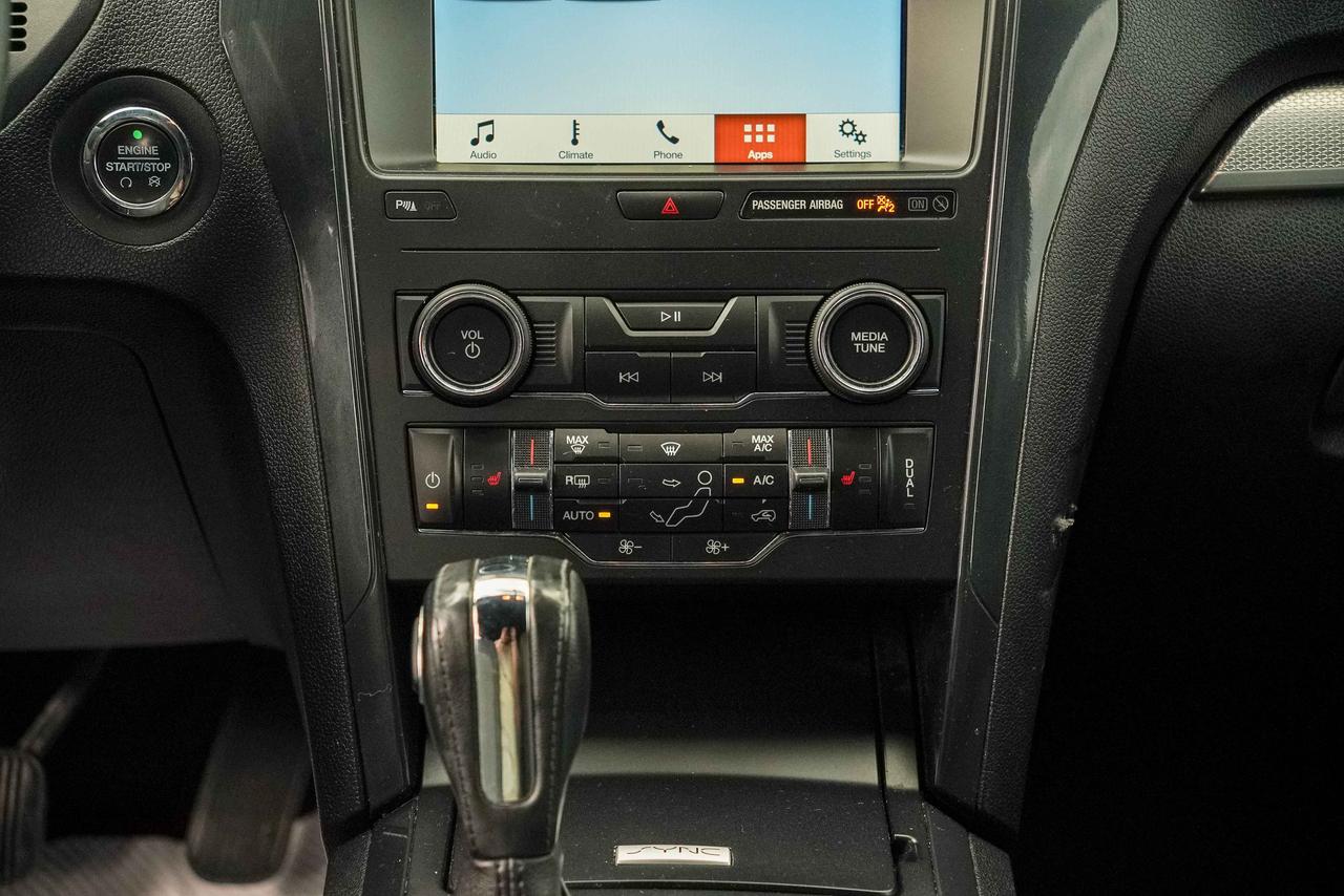 2018 Ford Explorer XLT Photo