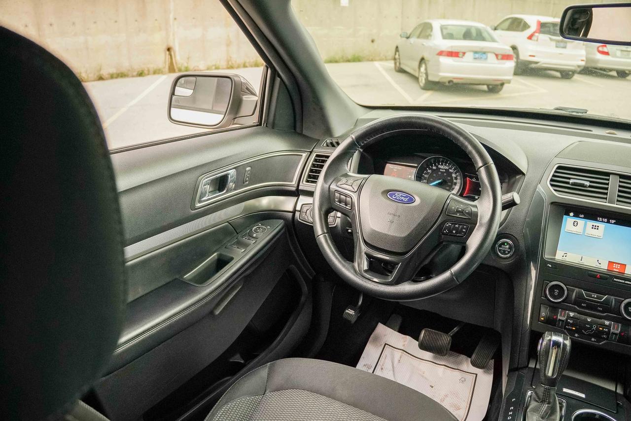 2018 Ford Explorer XLT Photo