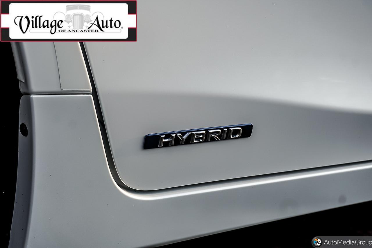 2011 Lexus CT 200h FWD 4dr Hybrid Photo