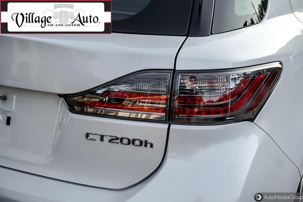 2011 Lexus CT 200h FWD 4dr Hybrid Photo