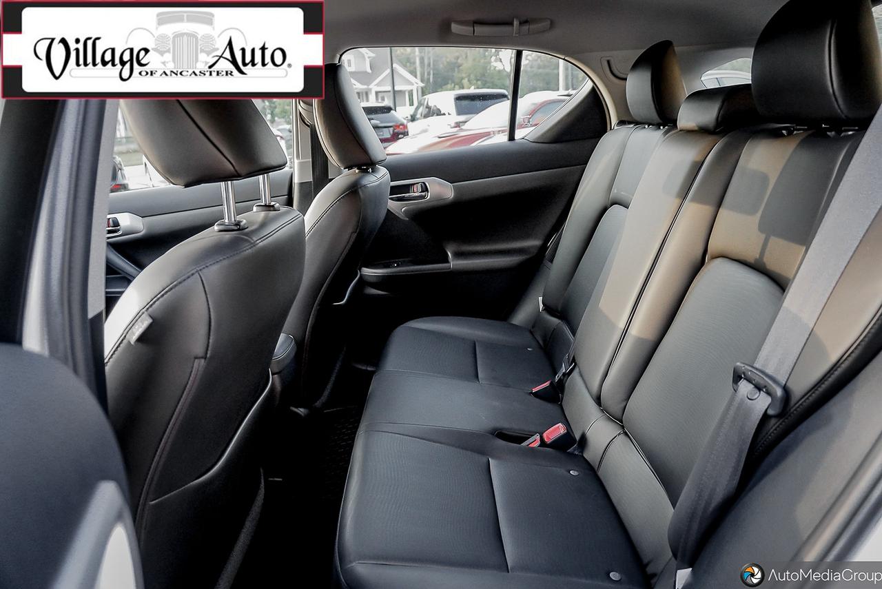 2011 Lexus CT 200h FWD 4dr Hybrid - Photo #14
