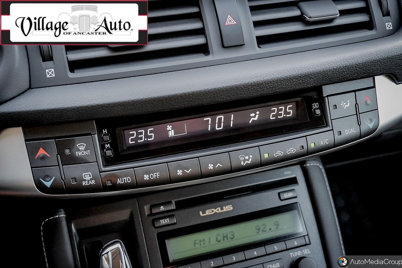 2011 Lexus CT 200h FWD 4dr Hybrid - Photo #25