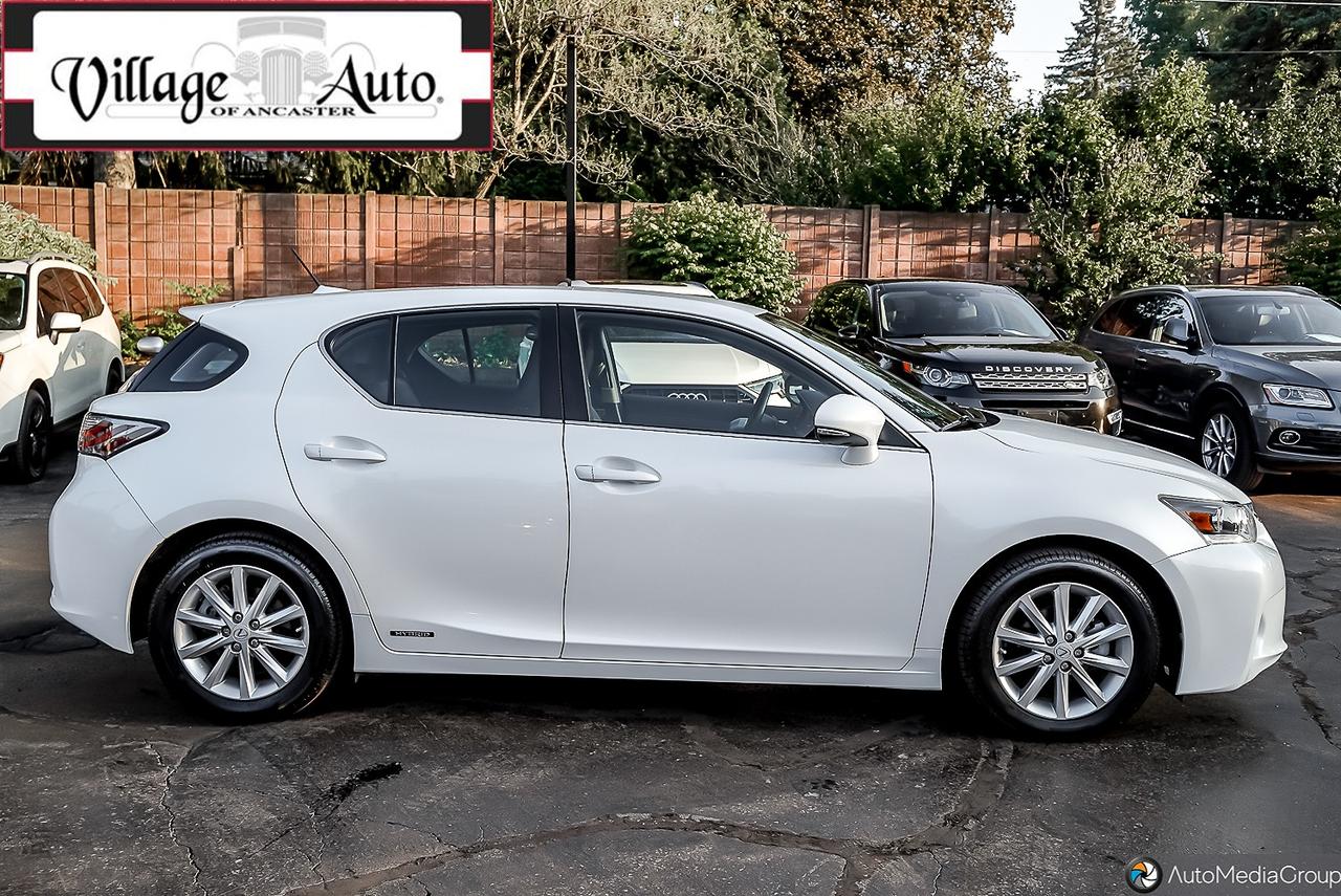 2011 Lexus CT 200h FWD 4dr Hybrid Photo