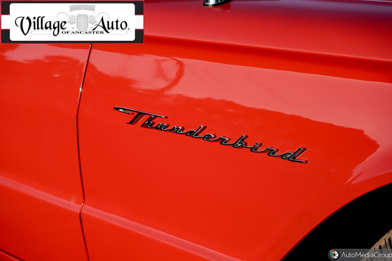 1964 Ford Thunderbird  Photo