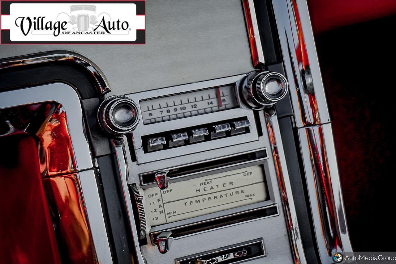 1964 Ford Thunderbird  Photo