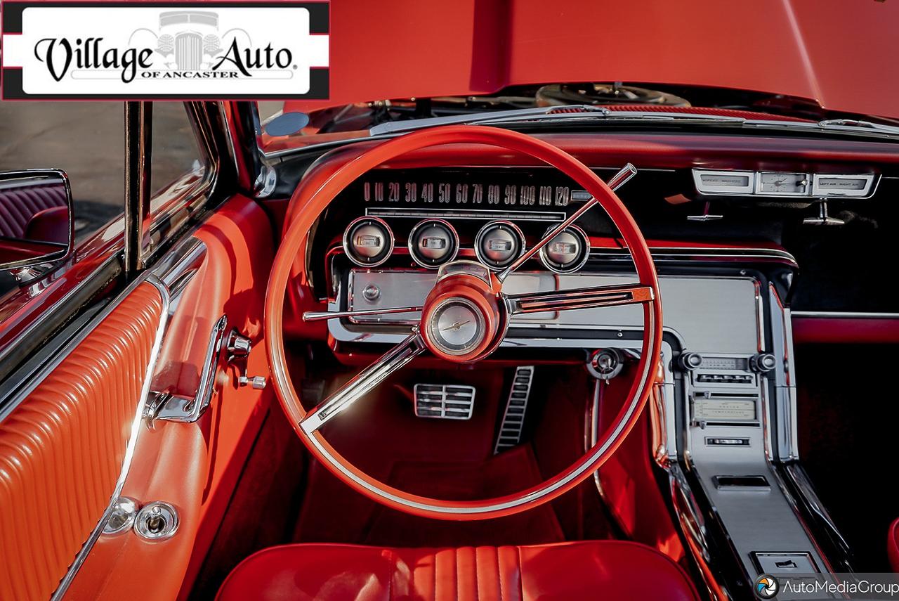 1964 Ford Thunderbird  Photo