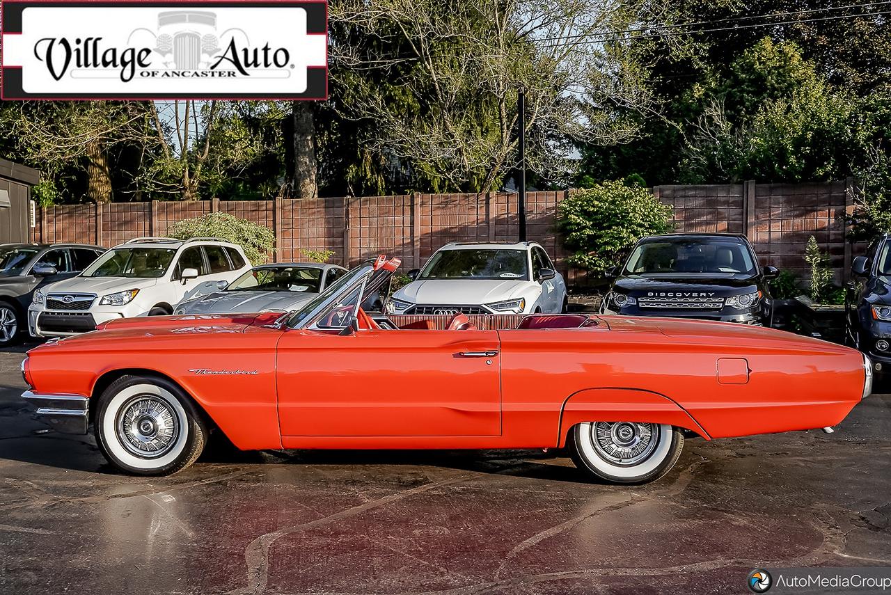 1964 Ford Thunderbird  Photo