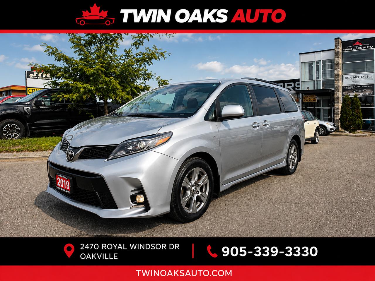 2019 Toyota Sienna SE 7-Passenger AWD - Photo #1