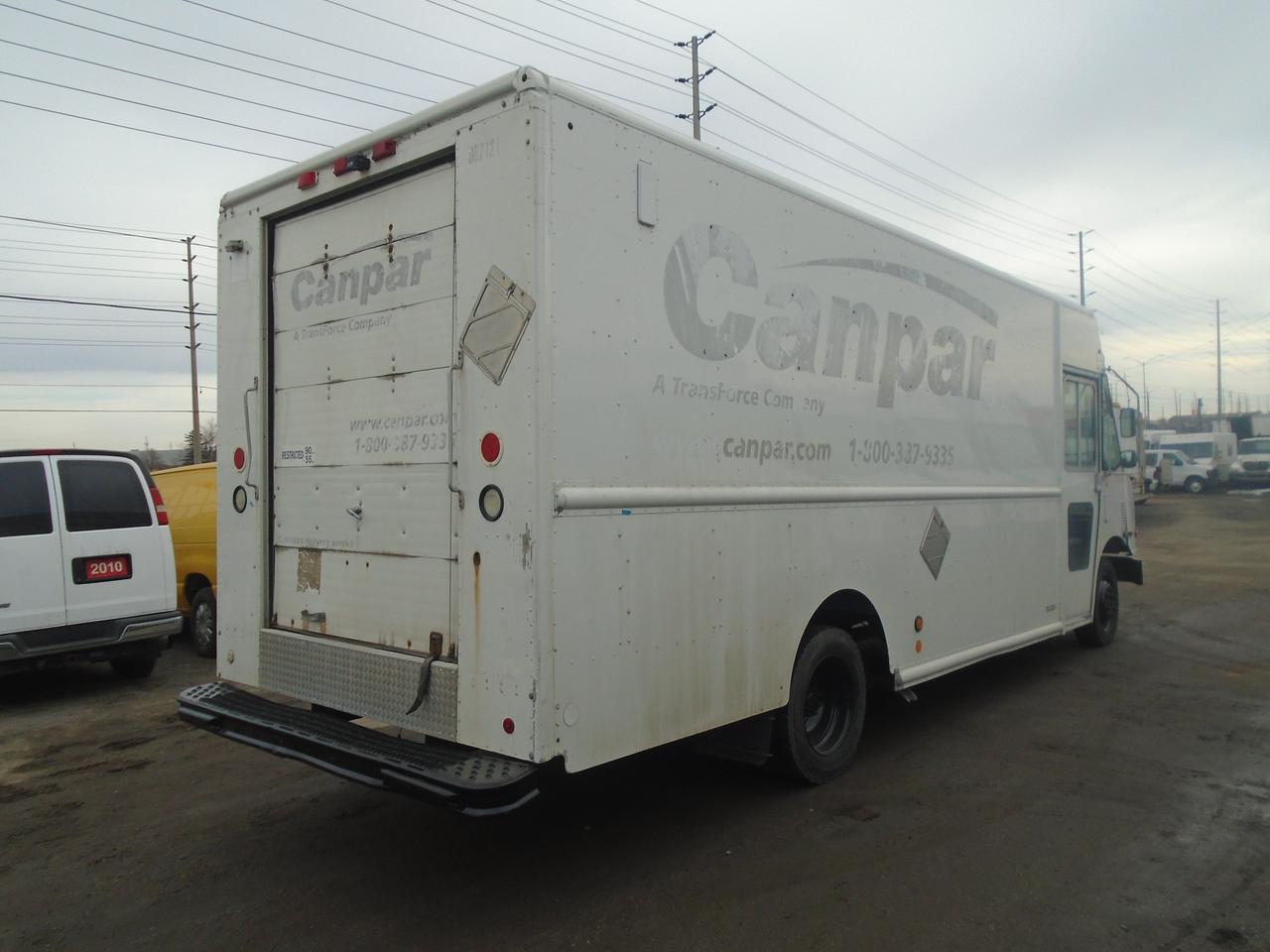 2008 Freightliner MT45 18 FOOT STEPVAN Photo3