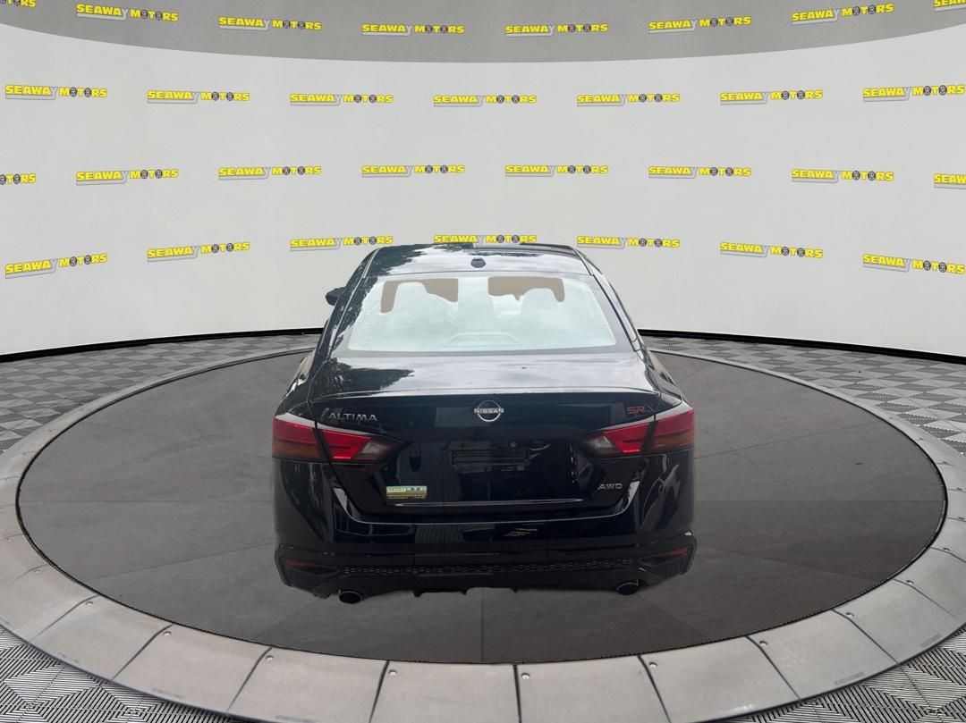 2024 Nissan Altima