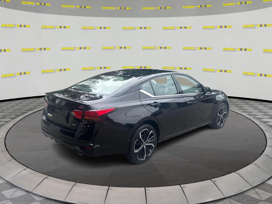 2024 Nissan Altima