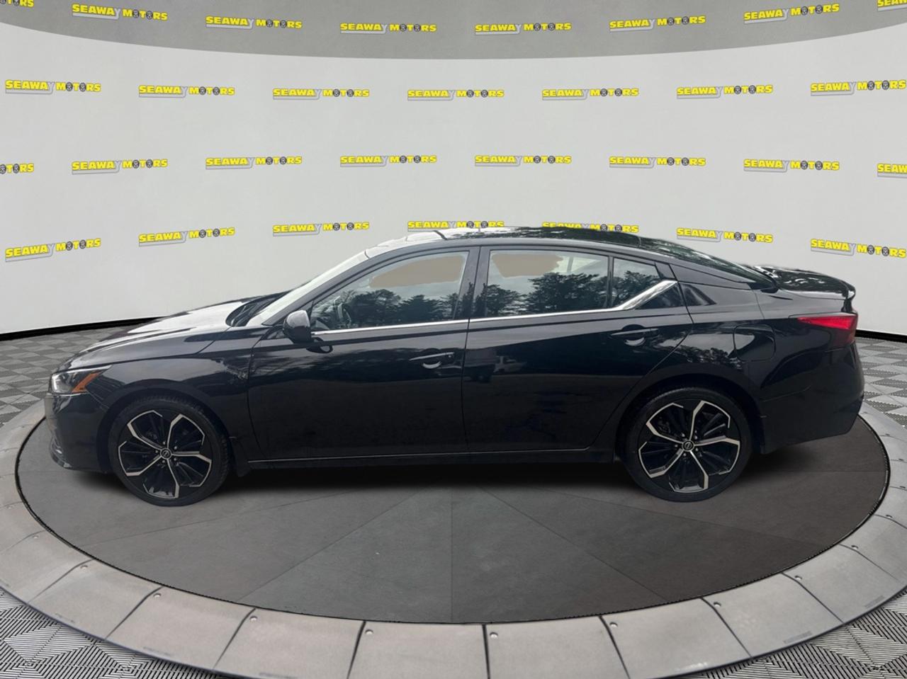 2024 Nissan Altima SR AWD Photo