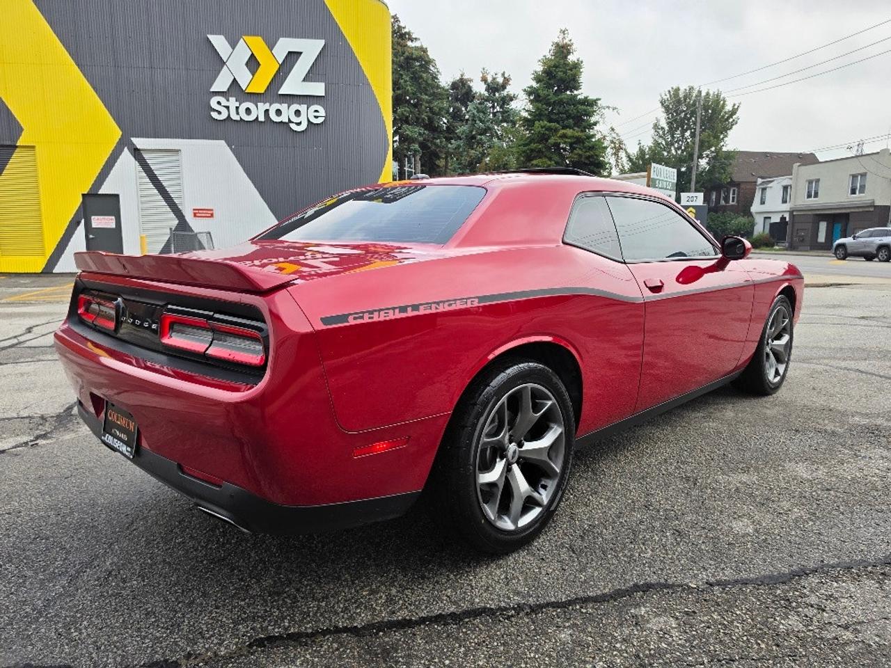 2017 Dodge Challenger SXT PLUS-NAVIGATION-LEATHER-SUNROOF-CERTIFIED Photo
