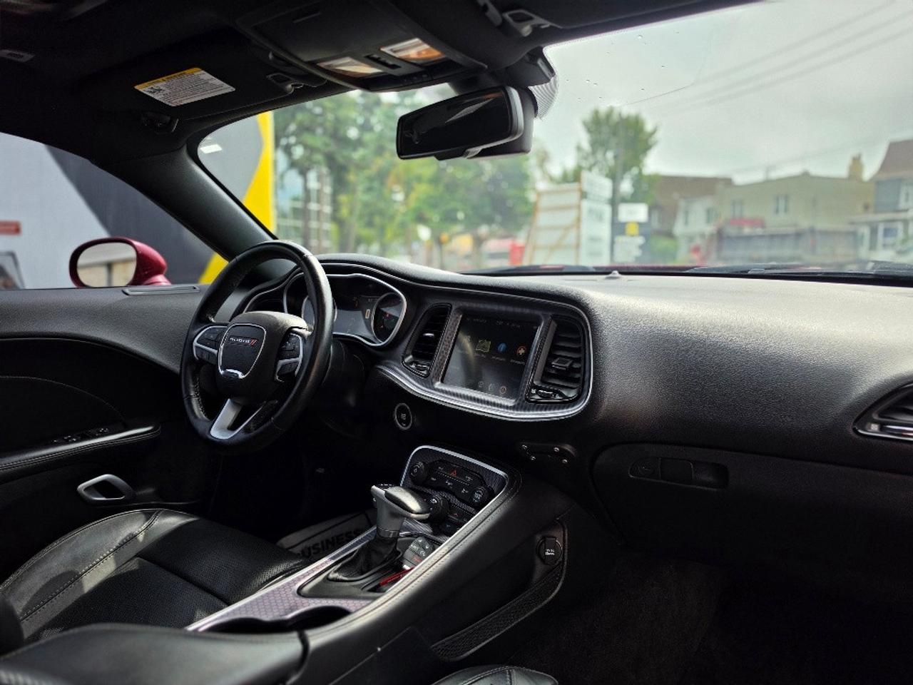 2017 Dodge Challenger SXT PLUS-NAVIGATION-LEATHER-SUNROOF-CERTIFIED Photo