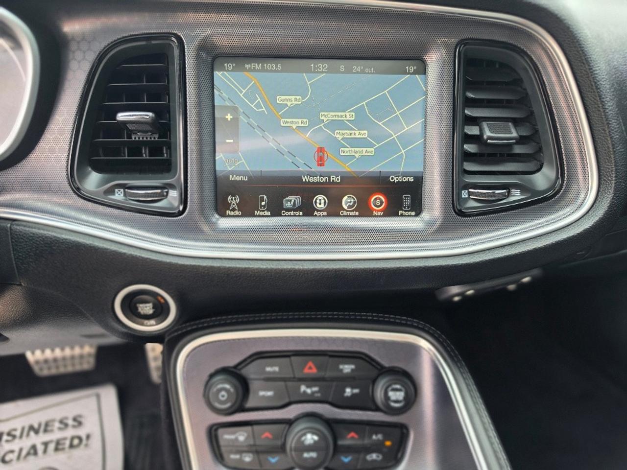 2017 Dodge Challenger SXT PLUS-NAVIGATION-LEATHER-SUNROOF-CERTIFIED Photo