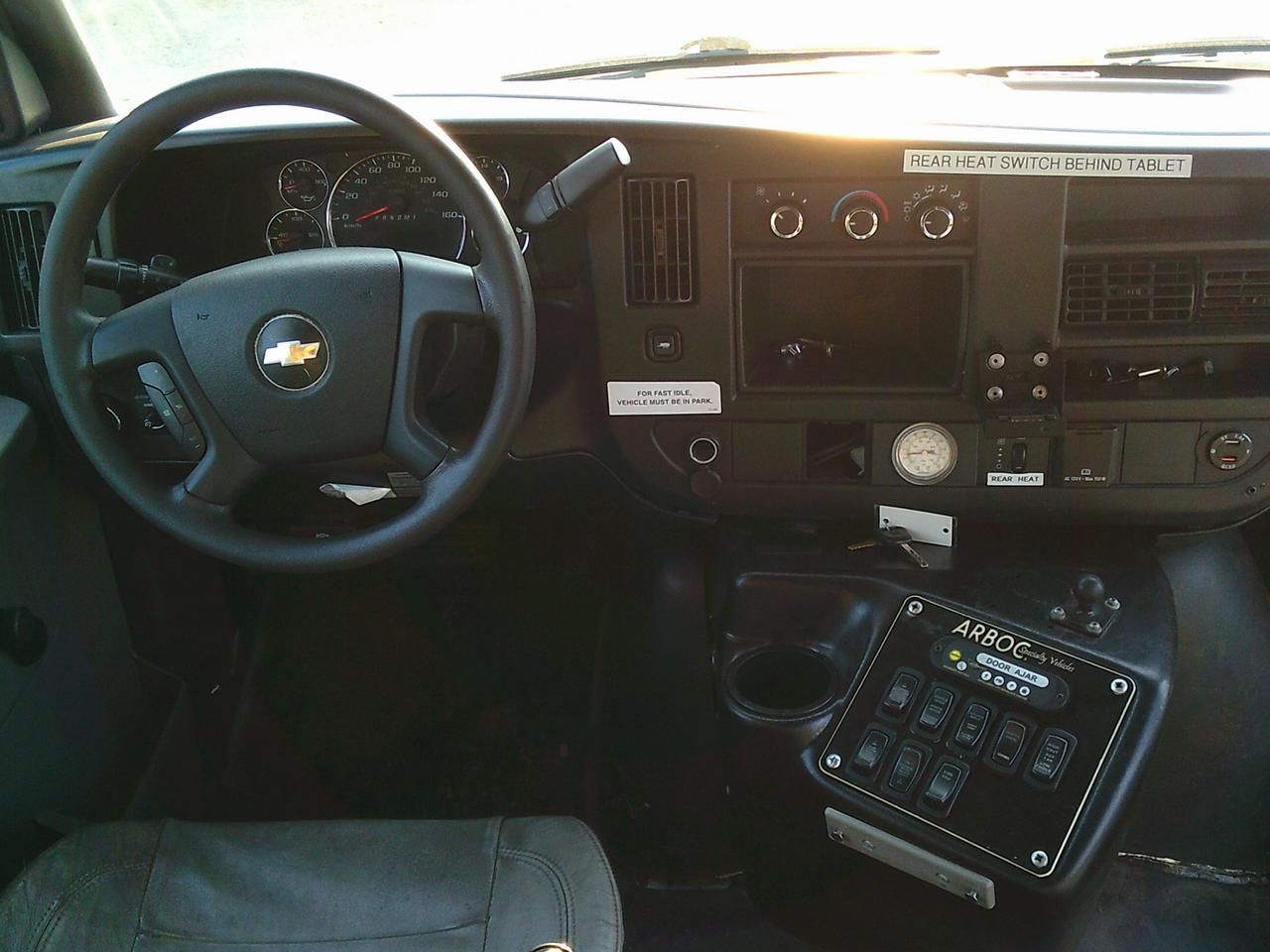 2015 Chevrolet Express Commercial Cutaway Diesel Photo