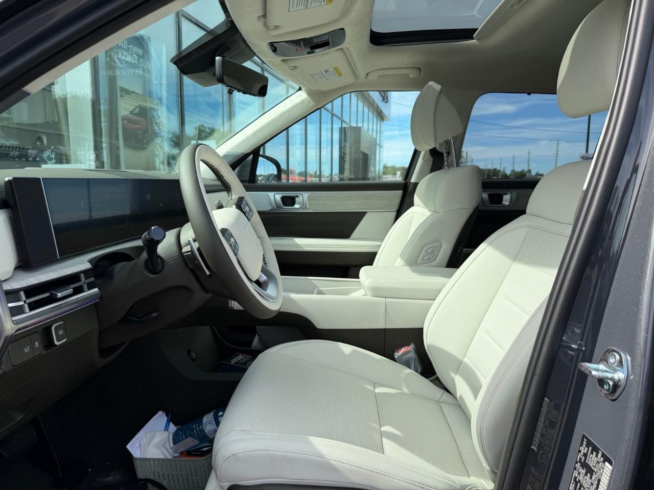 2027 Hyundai Santa Fe Hybrid Ultimate Calligraphy AWD w/Beige Photo