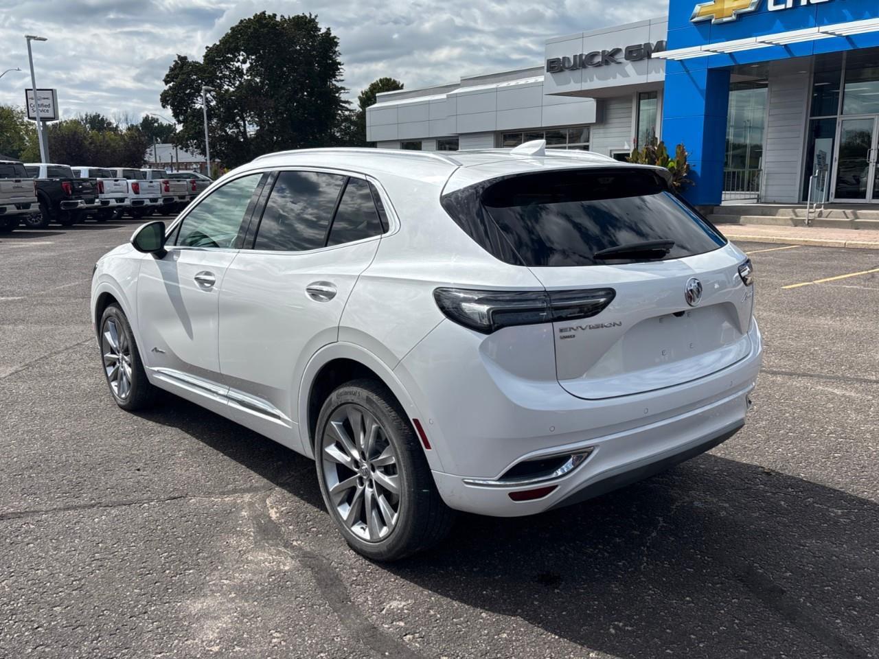 2023 Buick Envision Avenir Photo
