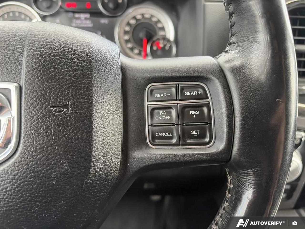 2017 RAM 1500 Sport HEATED & VENTILATED LEATHER SEATS Photo