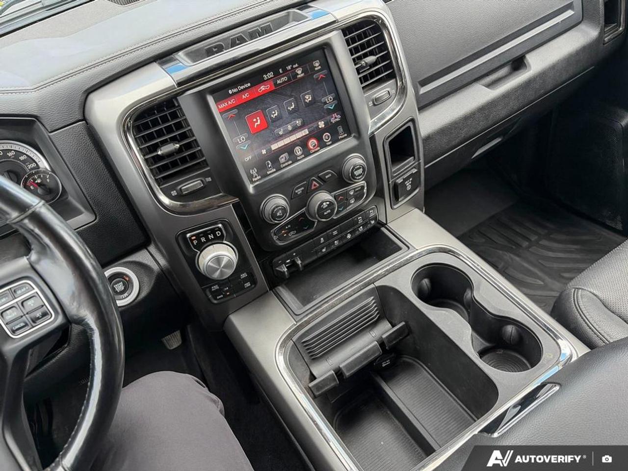 2017 RAM 1500 Sport HEATED & VENTILATED LEATHER SEATS Photo