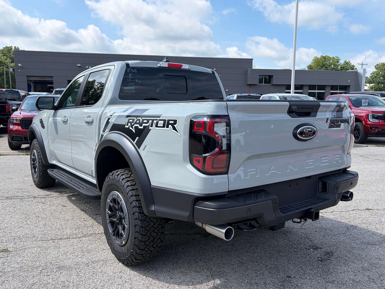 2026 Ford Ranger RAPTOR 4WD SuperCrew 5' Box 800A Photo2