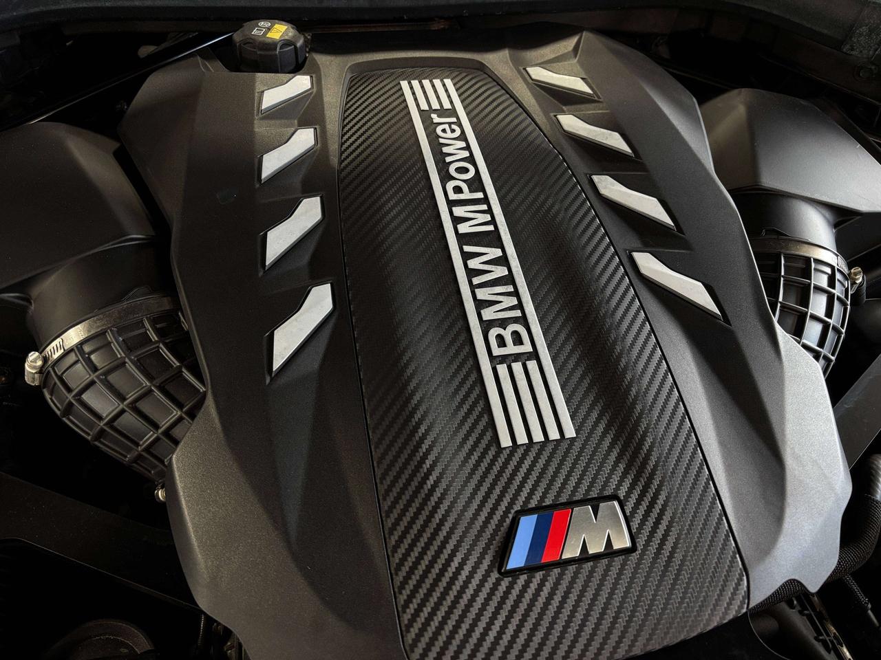 2022 BMW X6 M Competition|V8TWINTURBO|NO LUX TAX|WHITE ON WHITE| Photo