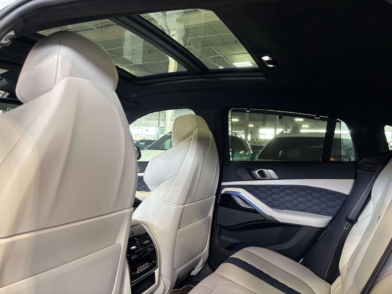 2022 BMW X6 M Competition|V8TWINTURBO|NO LUX TAX|WHITE ON WHITE| Photo