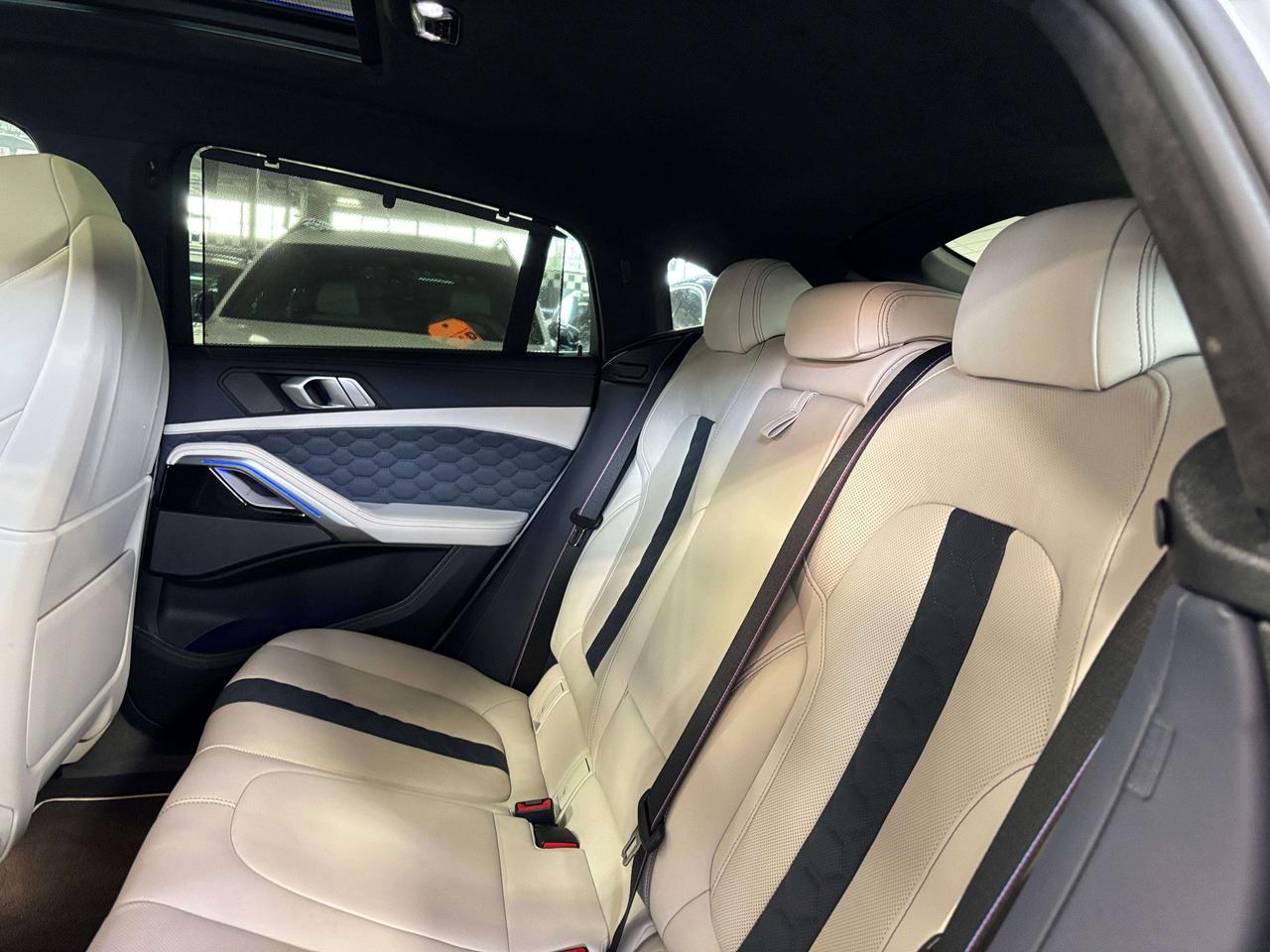 2022 BMW X6 M Competition|V8TWINTURBO|NO LUX TAX|WHITE ON WHITE| Photo